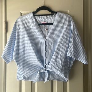 Buddy Love | Women’s Marco Top with Tie-Hem